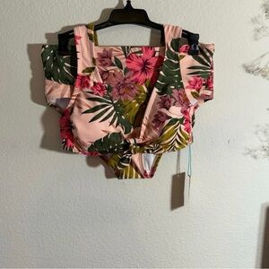 Kona Sol 2-Piece Tropical Floral SwimSuit Bra size SMALL and bottom size MEDIUM